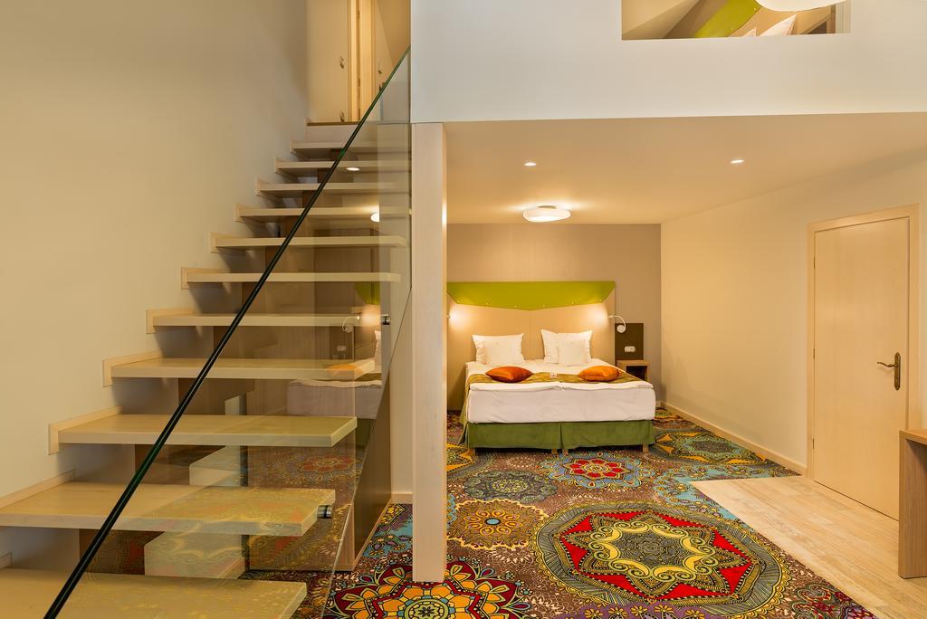 Aparthotel Blumenhaus Sibiu Extérieur photo