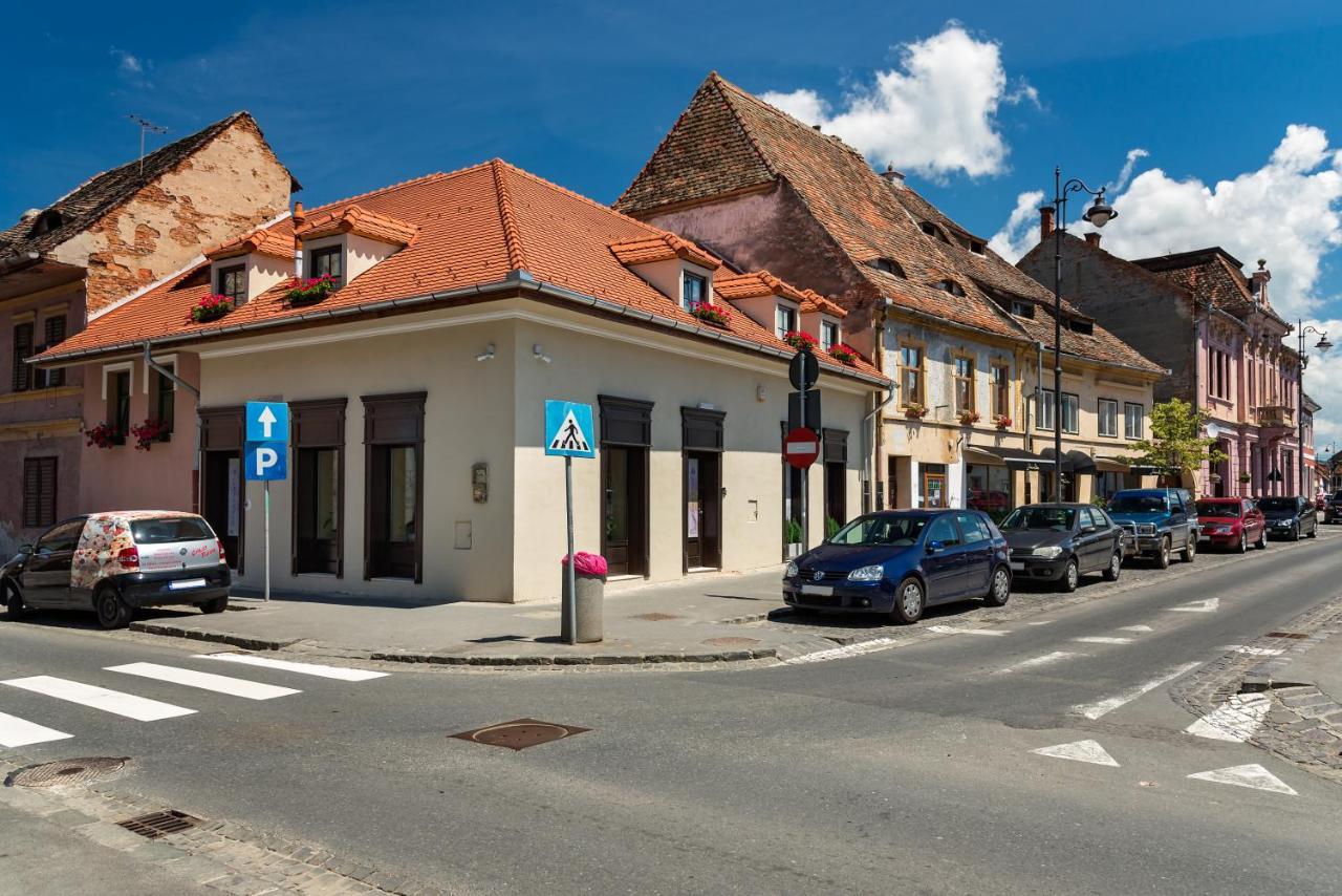 Aparthotel Blumenhaus Sibiu Extérieur photo